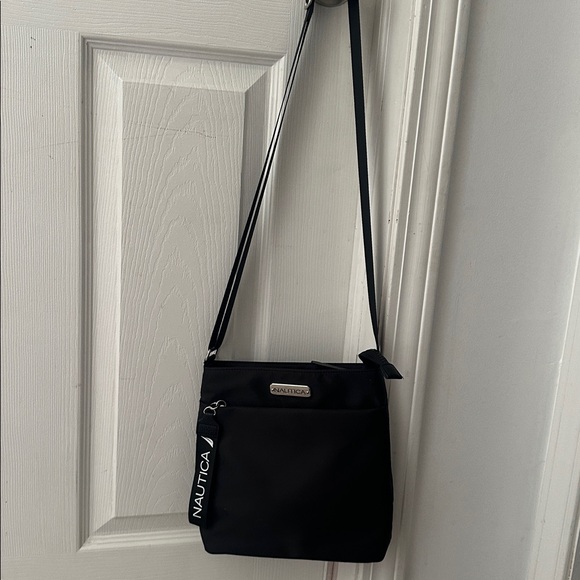 Nautica Black Shoulder Bag - Picture 1 of 3
